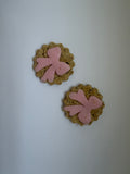 Boutique Bow treats